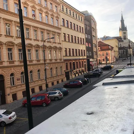 Апартаменты Modern Cozy In *